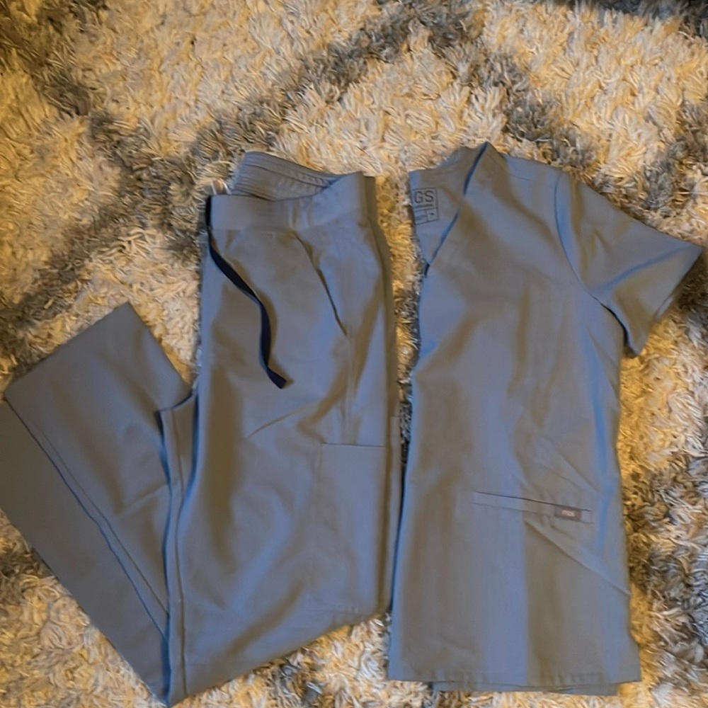 DUSTY🫐 BLUE figs medium set